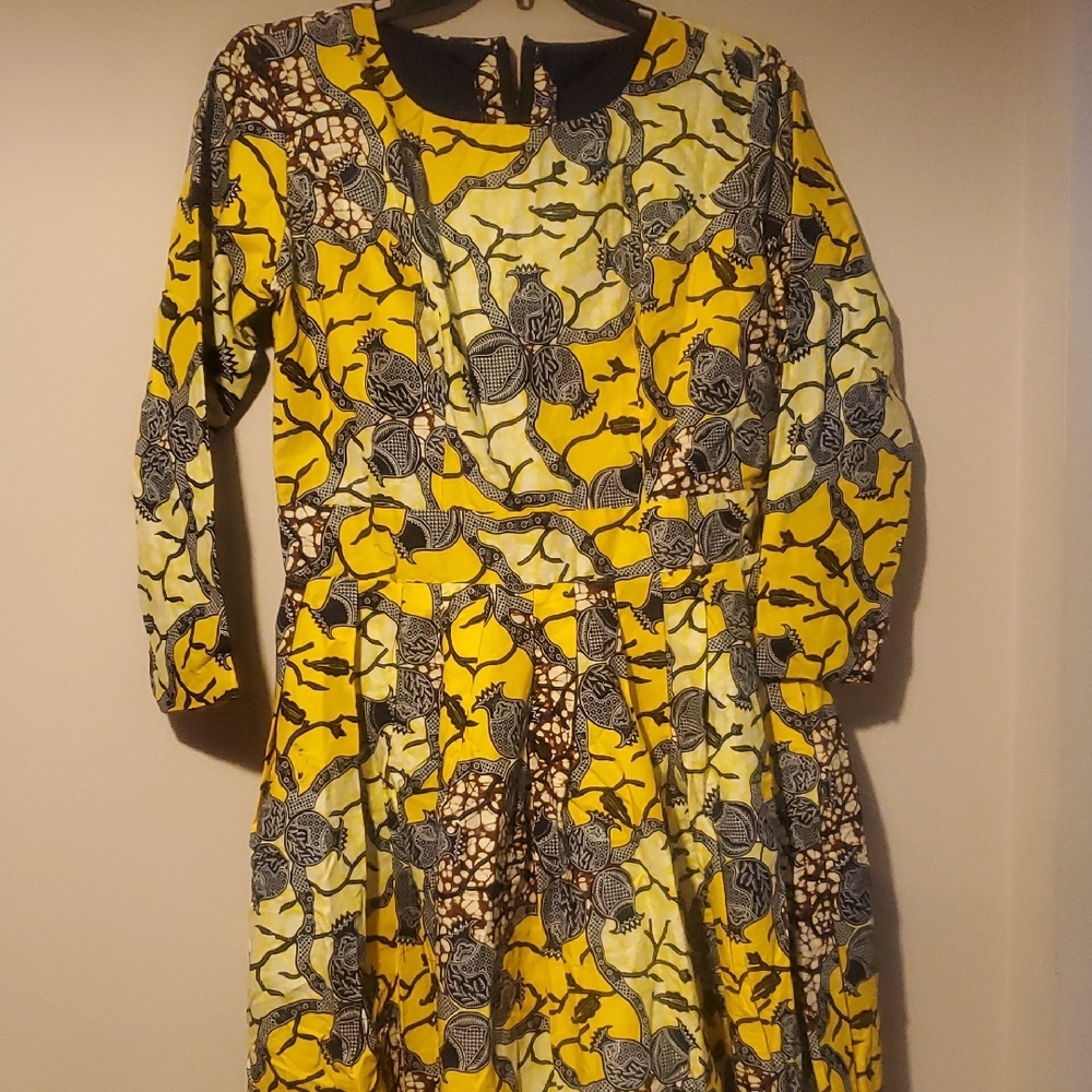 Yellow and Black Patterned Dress
